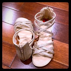 Girl sandals size 2